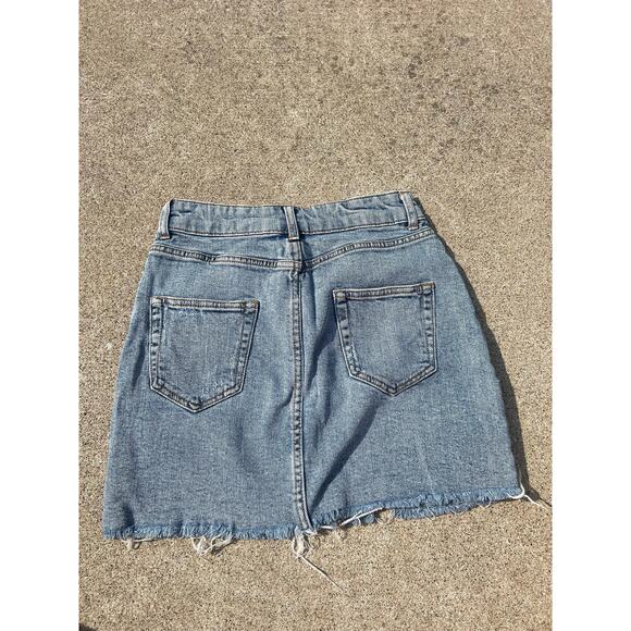 Wild Fable Skirt Women Size 0 Medium Wash Distressed Denim Mini Raw Hem Grunge - Picture 5 of 5